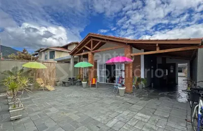 Casa à venda com 4 quartos em peruíbe, no bairro centro