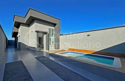Casa à venda com piscina e 3 quartos em peruíbe, no bairro estancia dos eucaliptos