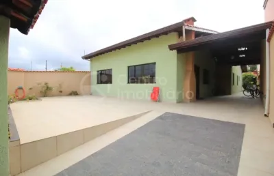 Casa à venda com 4 quartos em peruíbe, no bairro estancia balnearia convento velho