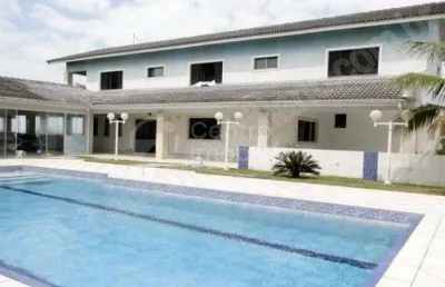 Casa à venda com piscina e 4 quartos em peruíbe, no bairro bougainvillee i