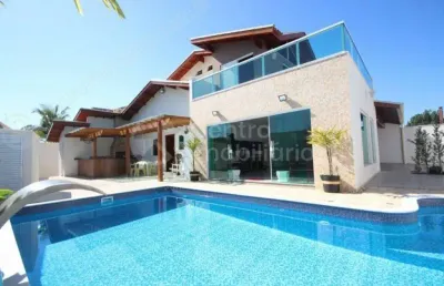Casa à venda com piscina e 4 quartos em peruíbe, no bairro jardim três marias