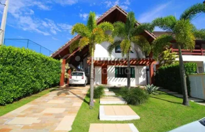 Casa à venda com piscina e 3 quartos em peruíbe, no bairro bougainvillee ii