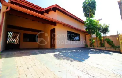 Casa à venda com 3 quartos em peruíbe, no bairro balneário casa blanca