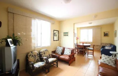 Apartamento à venda com 3 quartos (1 suítes) em peruíbe, no bairro centro