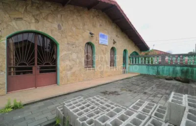 Casa à venda com 3 quartos em peruíbe, no bairro jardim três marias