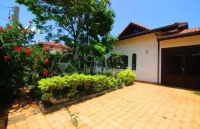 Casa à venda com 4 quartos em peruíbe, no bairro centro