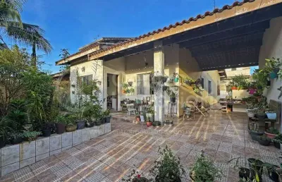 Casa à venda com 2 quartos em peruíbe, no bairro parque d aville