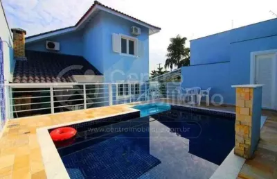Casa à venda com 3 quartos em peruíbe, no bairro centro