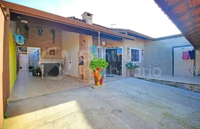 Casa à venda com 3 quartos em peruíbe, no bairro estancia sao jose