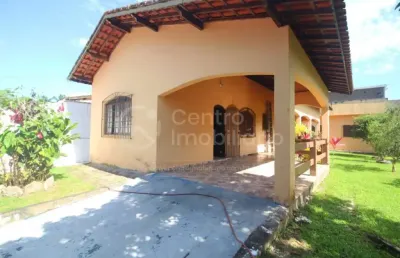 Casa à venda com 2 quartos em peruíbe, no bairro jardim veneza