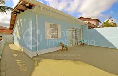 Casa à venda com 2 quartos em peruíbe, no bairro cidade nova peruíbe