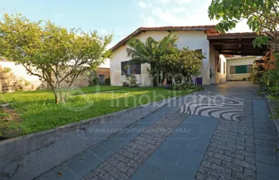 Casa à venda com 3 quartos em peruíbe, no bairro stella maris