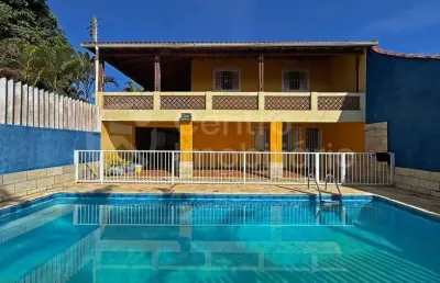Casa à venda com piscina e 8 quartos em peruíbe, no bairro balneario josedy