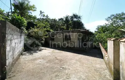 Casa à venda com 2 quartos em peruíbe, no bairro guarau