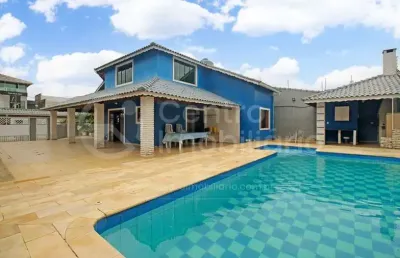 Casa à venda com piscina e 4 quartos em peruíbe, no bairro estancia sao jose