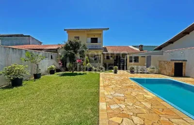Casa à venda com piscina e 4 quartos em peruíbe, no bairro balneario florida