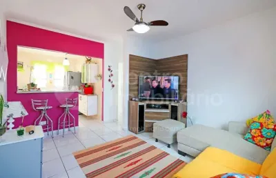 Apartamento à venda com 2 quartos em peruíbe, no bairro centro