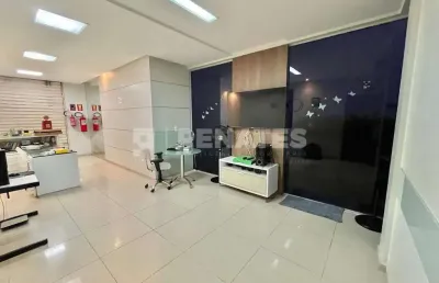 Imóvel misto (comercial e residencial) no bairro do tirol com 373m²