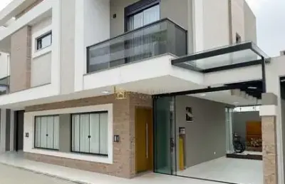 Casa em condomínio fechado com 3 quartos à venda na rua professora maria de assumpção, boqueirão, curitiba por r$ 890.000