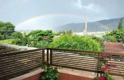 Casa com 4 dormitórios, sendo 2 suítes à venda no bairro vila petrópolis, atibaia, sp