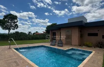 Casa 3 suítes à venda no condomínio shamballa iii, aibaia, sp.