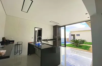 Casa com 3 quartos à venda no Grand Ville, Uberlândia 