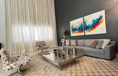 Casa com 4 quartos à venda no Jardim Karaíba, Uberlândia 