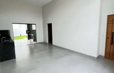 Casa com 3 quartos à venda no Jardim Holanda, Uberlândia 