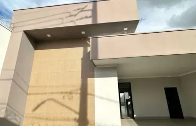 Casa com 3 quartos à venda no Vigilato Pereira, Uberlândia 