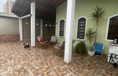 Casa com 2 quartos à venda na Avenida São Romerio, 136, Vila Caiçara, Praia Grande