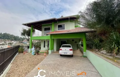 Casa com 3 dormitórios à venda, 184 m² por r$ 880.000 - escola agrícola - blumenau/sc