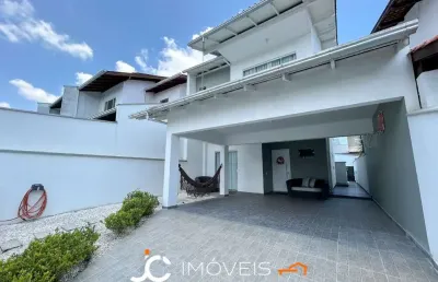 Sobrado com 3 dormitórios à venda, 189 m² por r$ 990.000,00 - vorstadt - blumenau/sc
