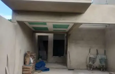 Imperdível oportunidade! casa à venda no centro de indaiatuba-sp, 3 quartos, 1 suíte, 2 salas, 2 banheiros, 2 vagas, 122m².