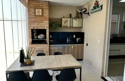 Lindo sobrado no condomínio residencial park real em indaiatuba.