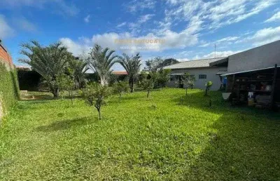 Chácara encantadora no convívio – pronta para morar!