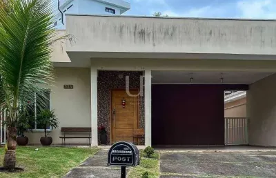 Casa com 3 quartos à venda na Vila Omizollo, Louveira 
