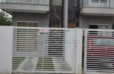 Casa com 2 quartos à venda na servidão das águias, 180, campeche, florianópolis por r$ 460.000