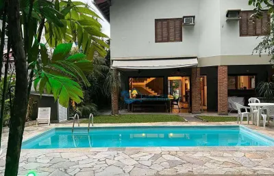 Casa com 5 dormitórios à venda, 270 m² por r$ 5.600.000,00 - riviera módulo 18 - bertioga/sp