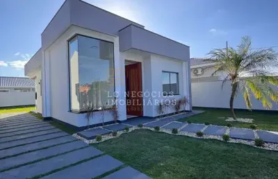 Casa à venda no bairro guarda do cubatão - palhoça/sc