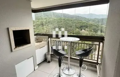 Apartamento à venda em florianópolis, itacorubi, com 1 suíte + lavabo 2 vagas de garagem