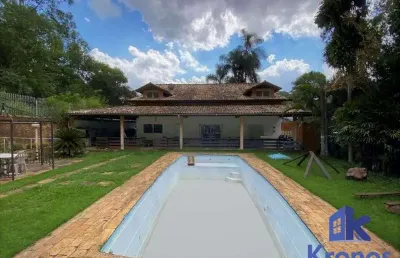 Casa com 4 quartos à venda na Chácara dos Junqueiras, Carapicuíba 