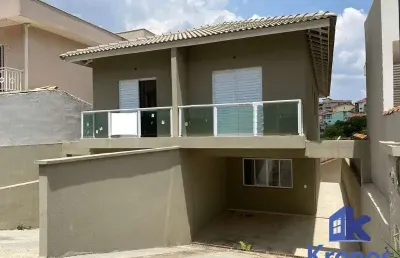 Sobrado a venda em cotia 3 dorms (km 30 rap. tavares).