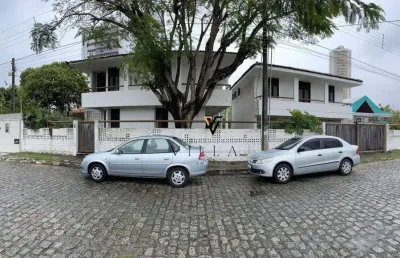 Casa espetacular 1° andar semimobiliada com 6 dormitórios, 5 salas, cozinha americana e varanda ampla à venda, 720 m² por r$ 1.800.000