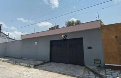 Casa ampla com 3 dormitórios, sala, cozinha e varanda à venda, 256 m² por r$ 480.000 - ernesto geisel - joão pessoa/pb