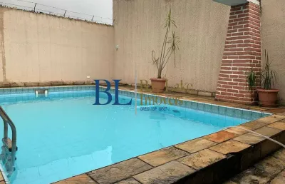 Vende casa / sobrado com piscina , rua próximo a cepam vila prudente