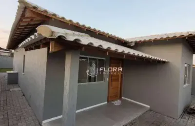 Casa linear com 3 dormitórios e 1 suíte à venda, 440 m² por r$ 580.000 - jardim atlântico central (itaipuaçu) - maricá/rj