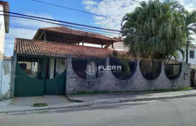 Casa com 3 dormitórios à venda, 250 m² por r$ 735.000,00 - serra grande - niterói/rj