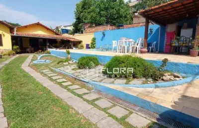 Casa com 3 dormitórios à venda, 200 m² por r$ 700.000,00 - itaipu - niterói/rj
