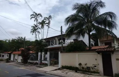 Casa com 3 dormitórios à venda, 200 m² por r$ 1.600.000,00 - piratininga - niterói/rj