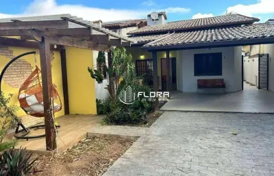 Casa com 3 dormitórios à venda, 100 m² por r$ 630.000 - itaipu - niterói/rj